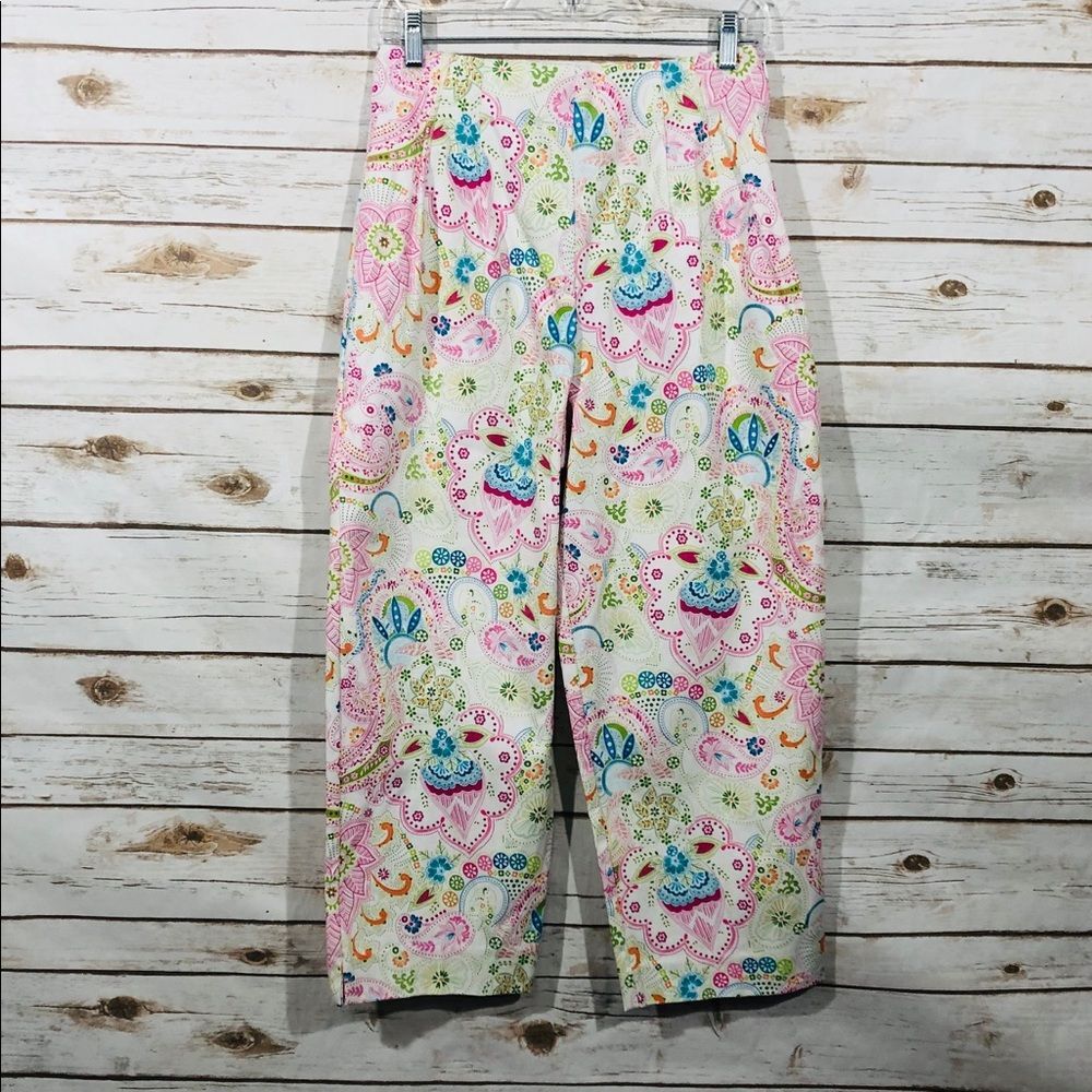 Dress barn women’s 3/4 pants with side zip size10